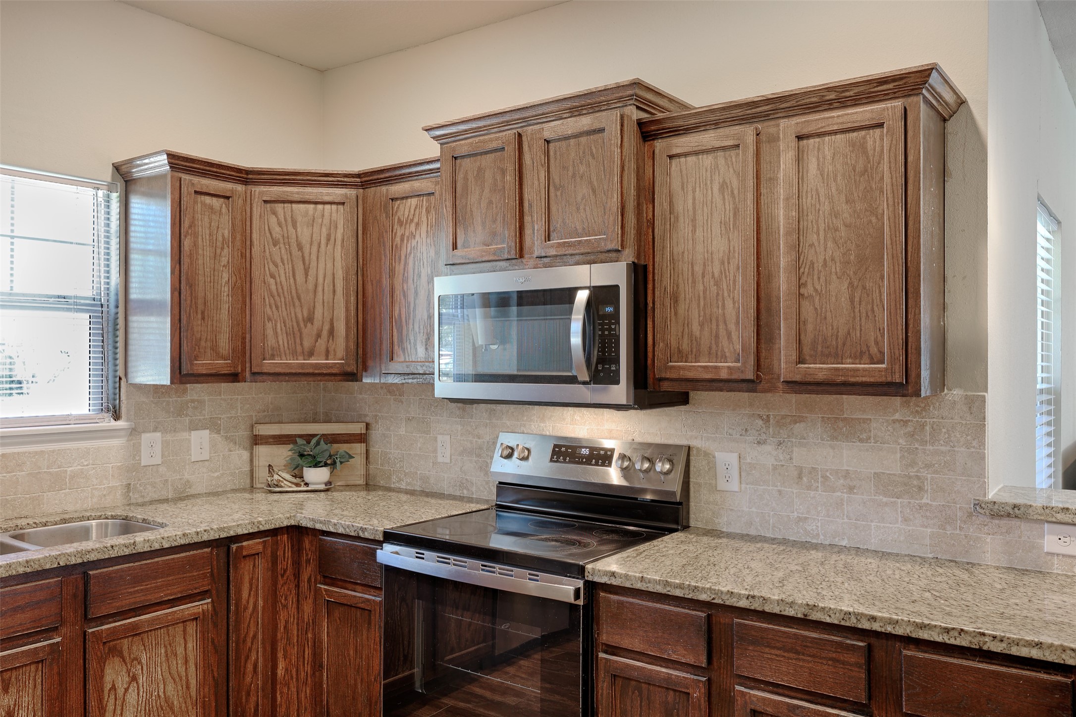 1122 Detroit Street College Station, TX 77840 - Photo 10 of 48 NEW electric stove!