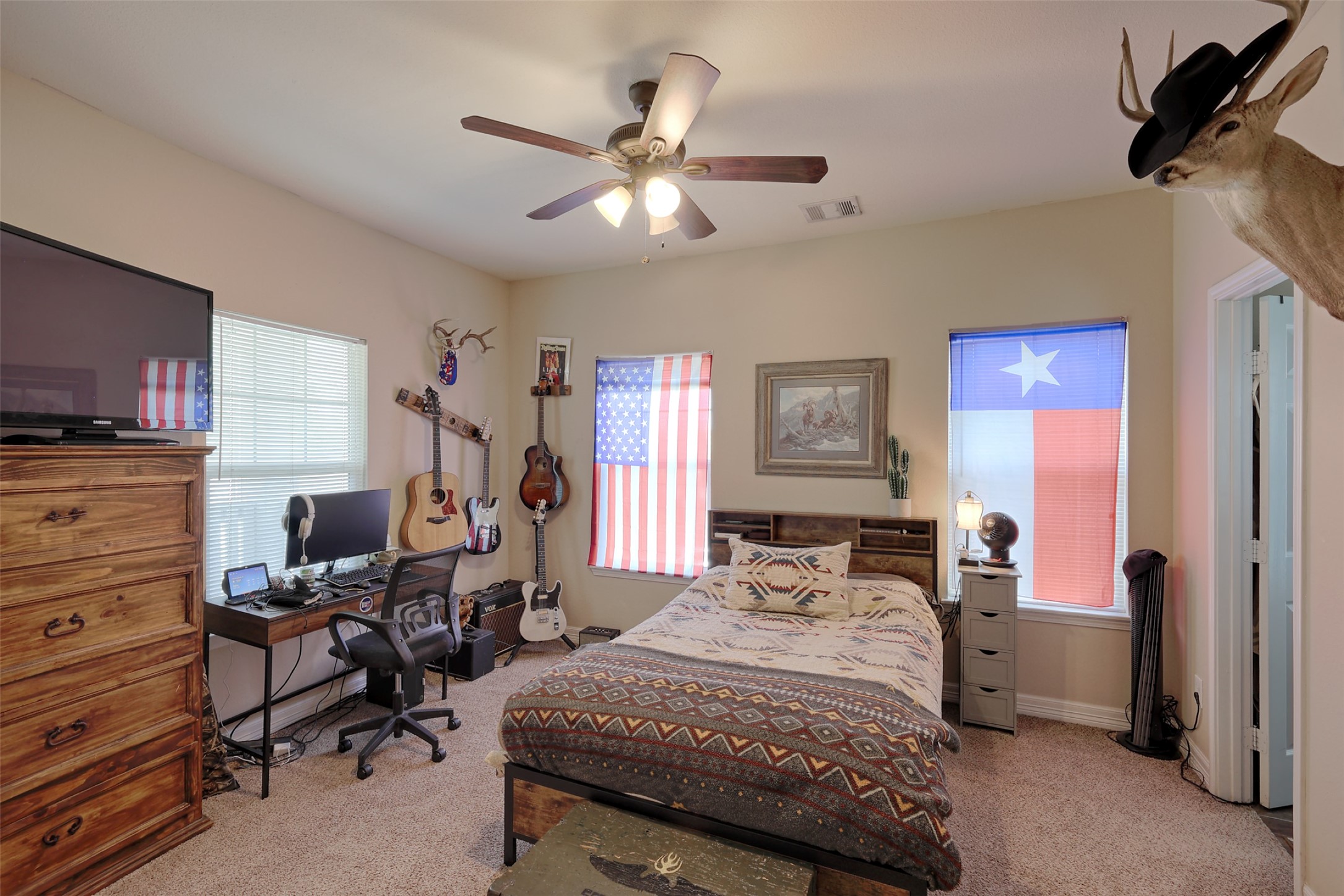 1122 Detroit Street College Station, TX 77840 - Photo 26 of 48 Bedroom #3. Lots of natural light, fresh paint and ceiling fan!