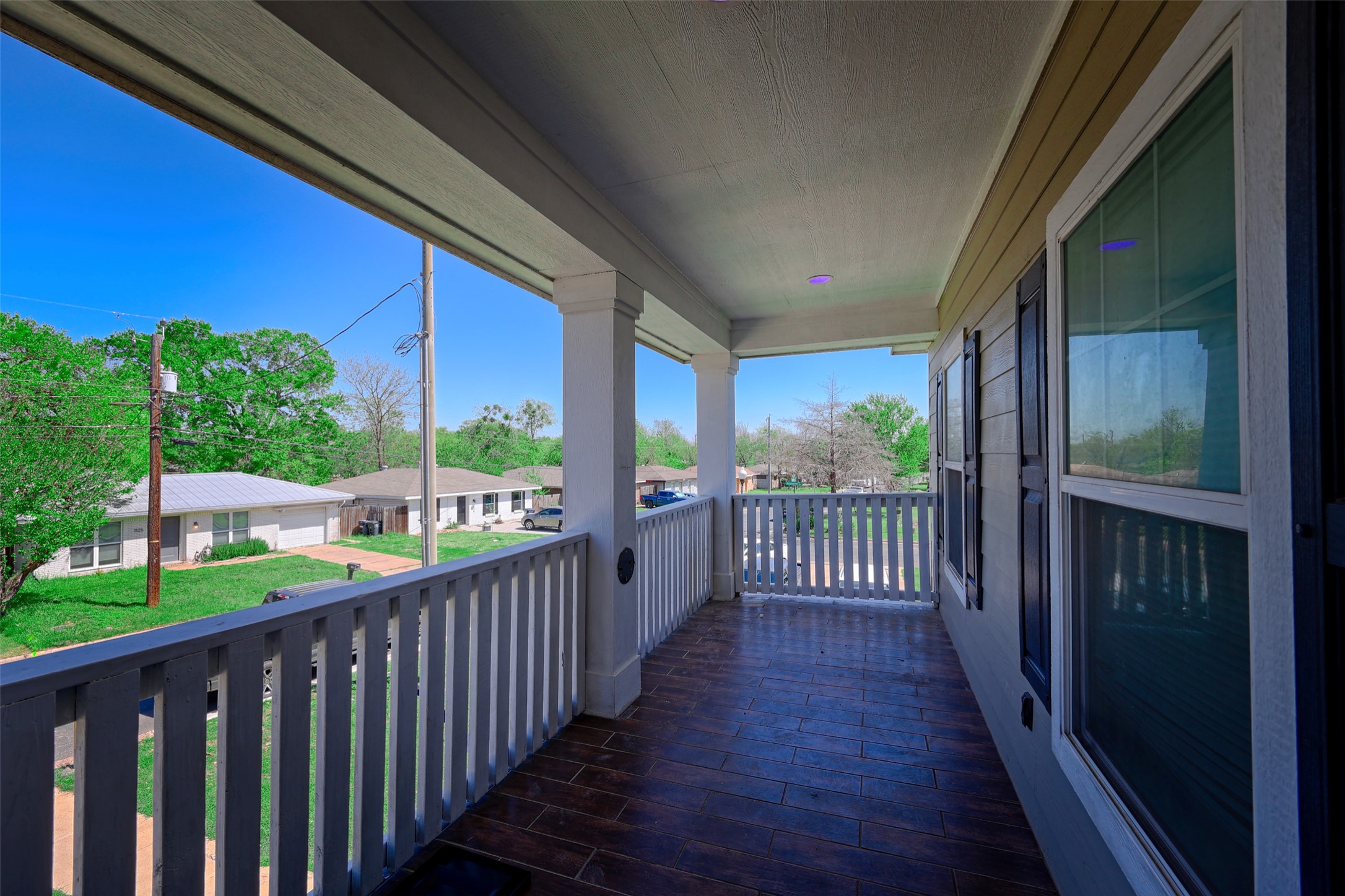 1122 Detroit Street College Station, TX 77840 - Photo 36 of 48 18.5 x 7 ft balcony off the gameroom.