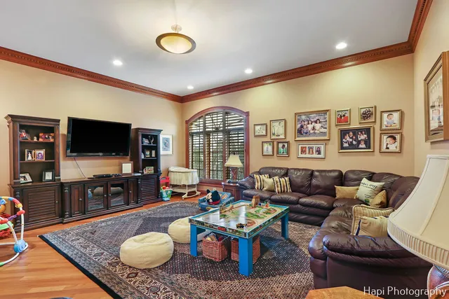 $2,999,995 | 2 Cutters Run, South Barrington, IL 60010