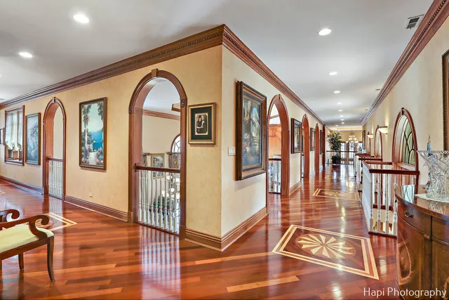 $2,999,995 | 2 Cutters Run, South Barrington, IL 60010