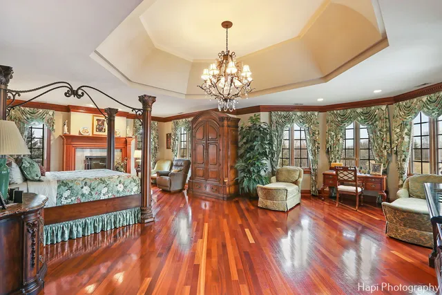 $2,999,995 | 2 Cutters Run, South Barrington, IL 60010