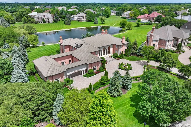 $2,999,995 | 2 Cutters Run, South Barrington, IL 60010