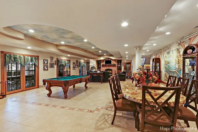 $2,999,995 | 2 Cutters Run, South Barrington, IL 60010