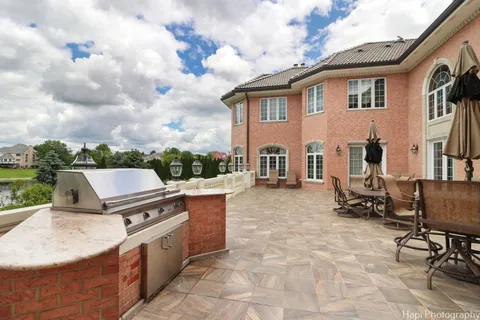 $2,999,995 | 2 Cutters Run, South Barrington, IL 60010