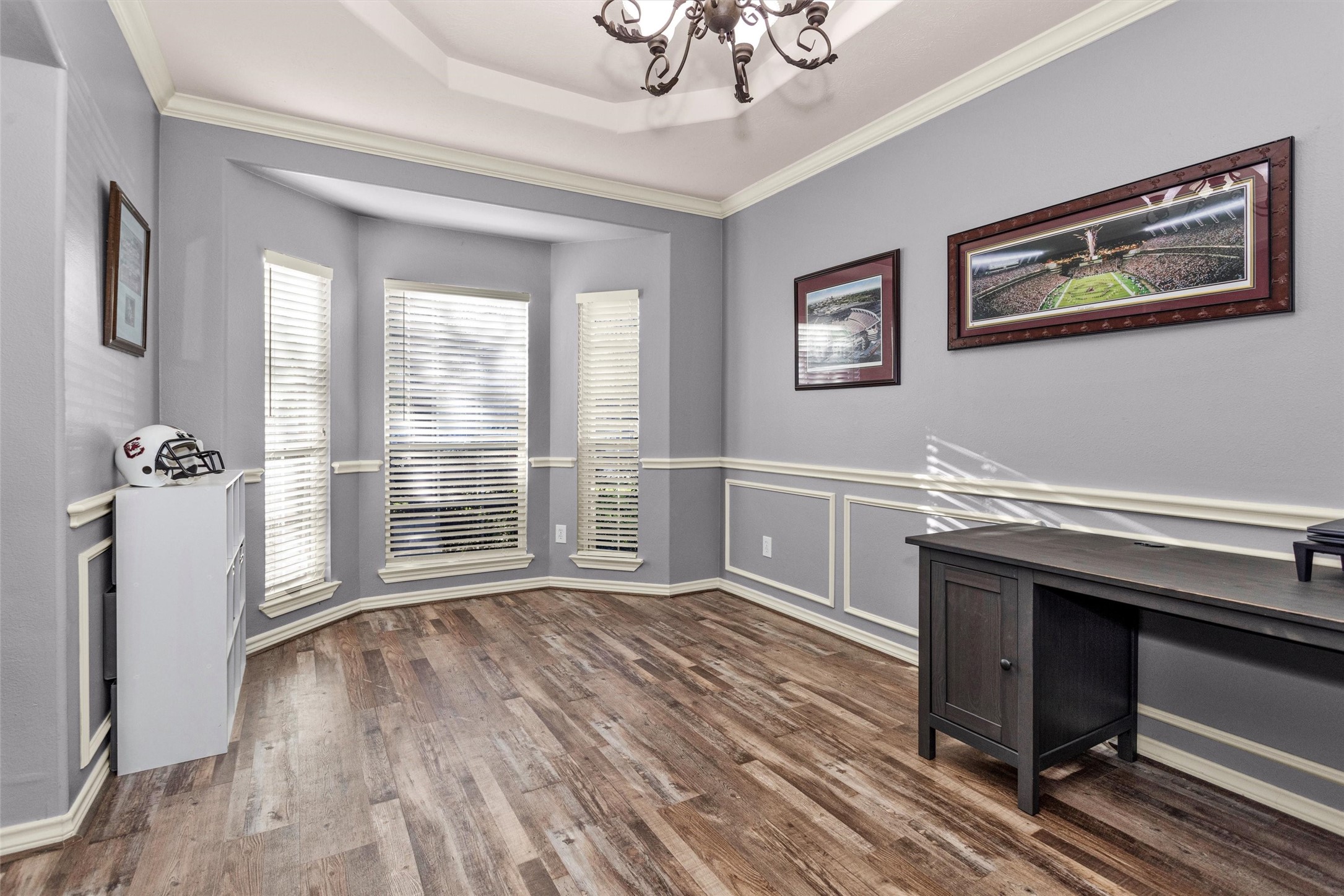30110 Legends Ridge Drive Spring, TX 77386 - Photo 13 of 49 a living room with a furniture and a chandelier