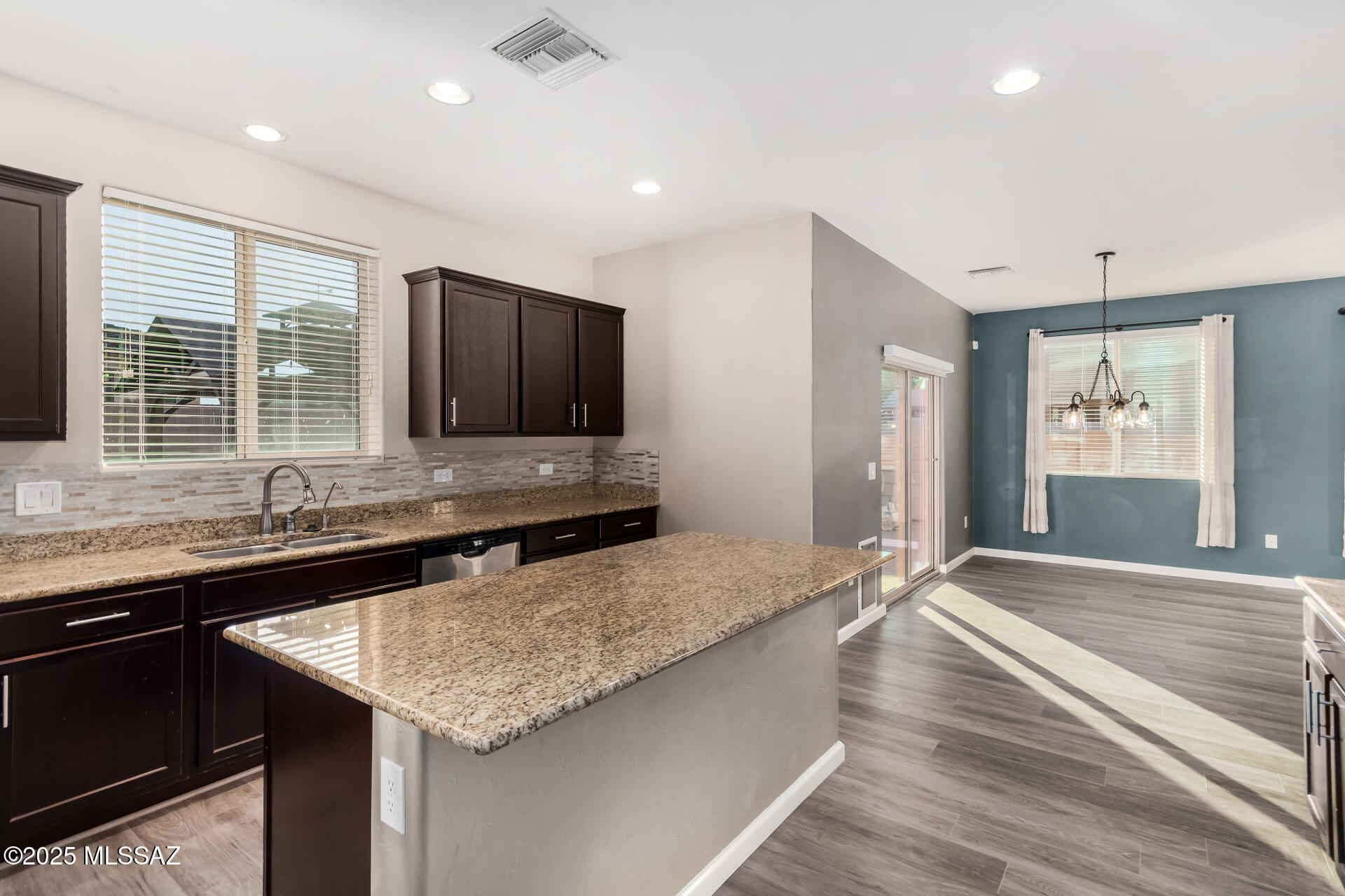 6760 Neptune Cove Road Tucson, AZ 85756 - Photo 14 of 47 Gallery Image 14