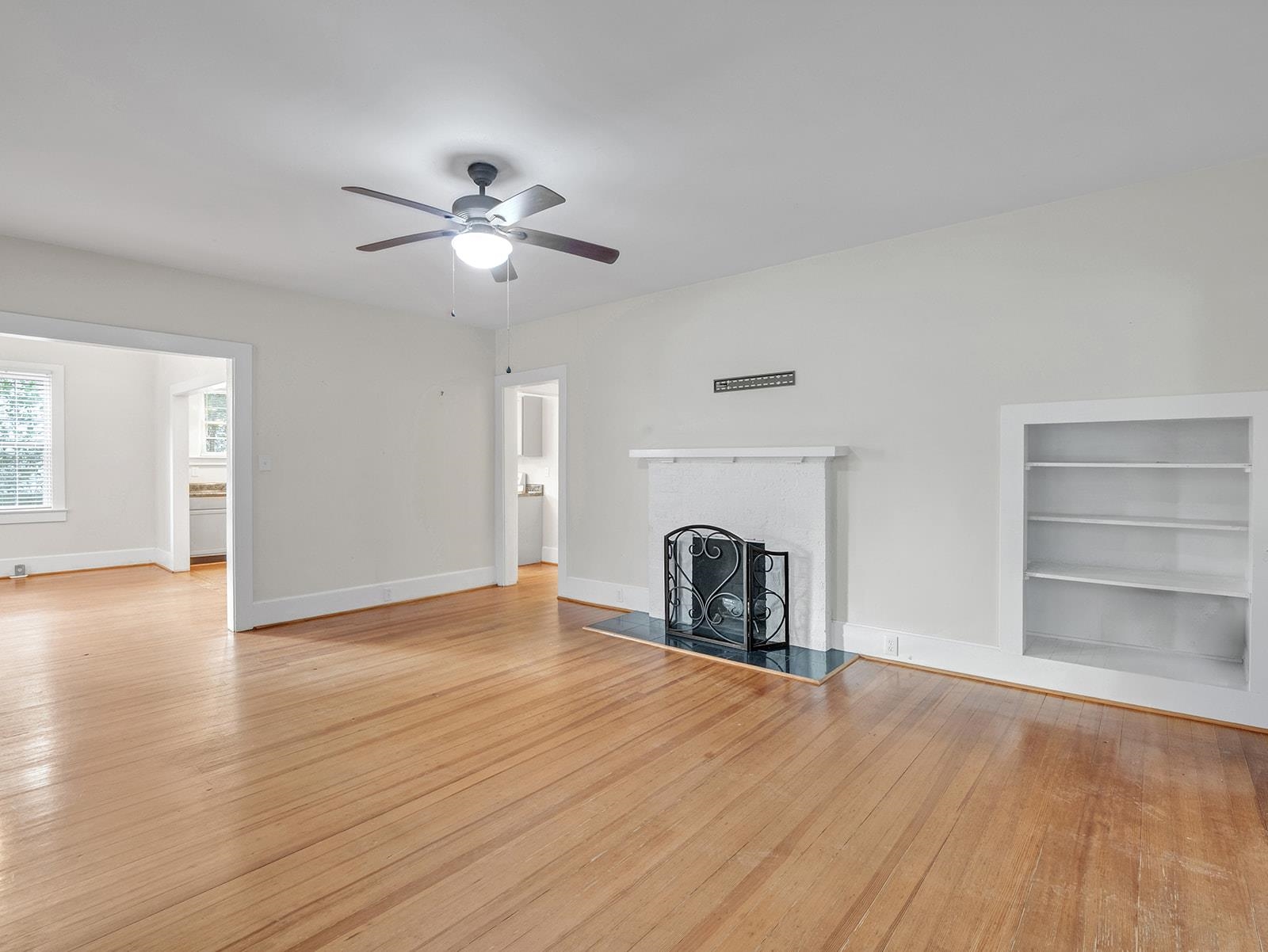 117 Cooper Street Kingstree, SC 29556 - Photo 13 of 45