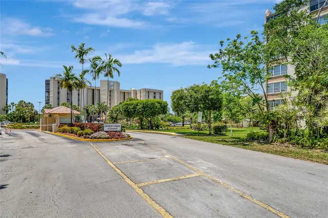 $165,000 | 7200 Radice Court, Unit 208, Lauderhill, FL 33319