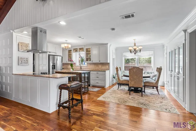 $699,999 | 6423 Lawnridge Drive, Central, LA 70818