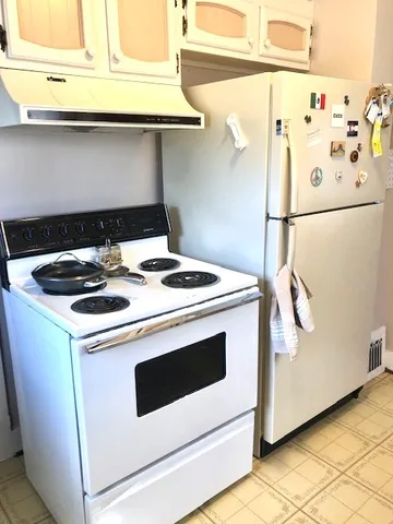 $131,000 | 1316 6th Avenue, Sterling, IL 61081