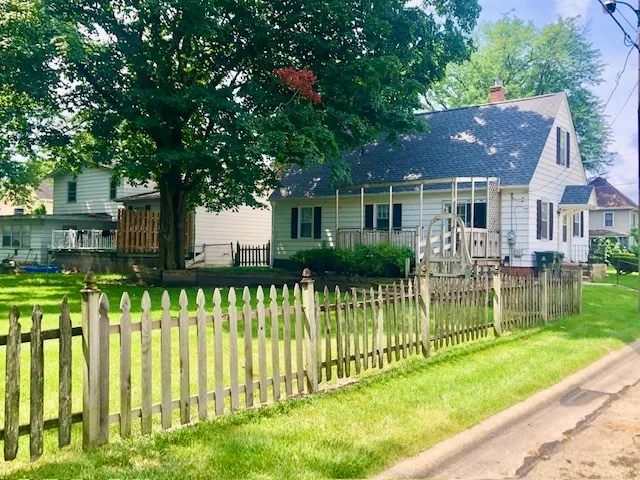 $131,000 | 1316 6th Avenue, Sterling, IL 61081