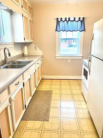 $131,000 | 1316 6th Avenue, Sterling, IL 61081