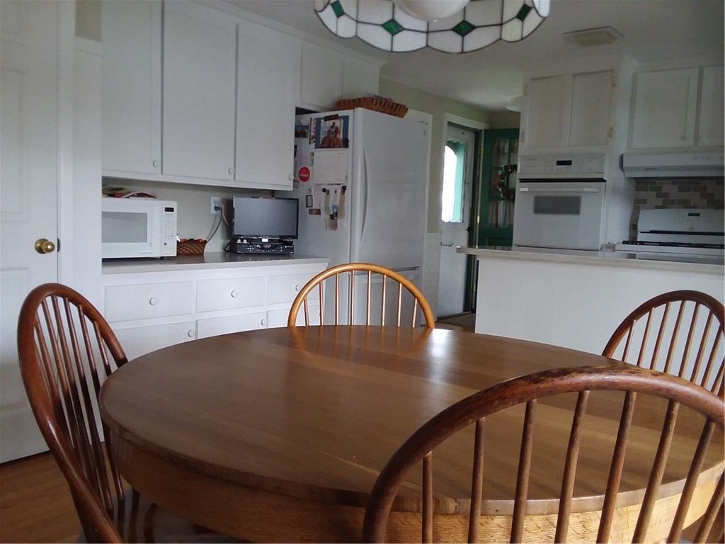 22 Waco Road Warwick, RI 02889 - Photo 14 of 34 Gallery Image 14