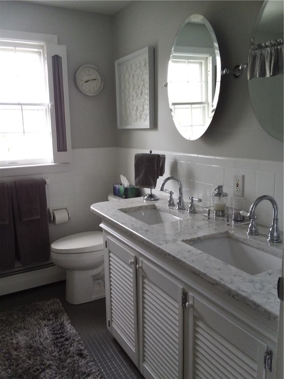 22 Waco Road Warwick, RI 02889 - Photo 34 of 34 Gallery Image 34