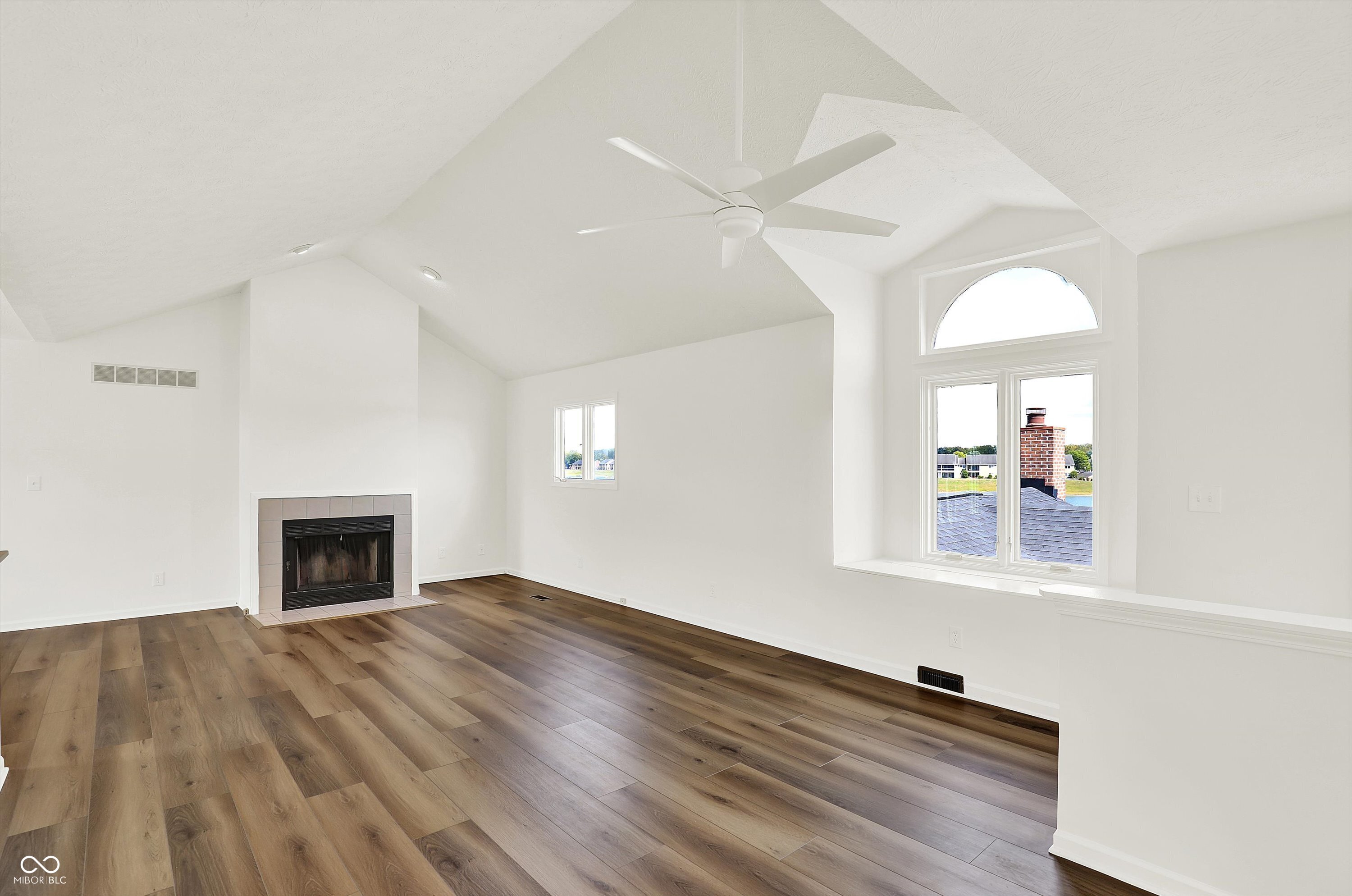 7669 River Road, Unit 28 Indianapolis, IN 46240 - Photo 16 of 32