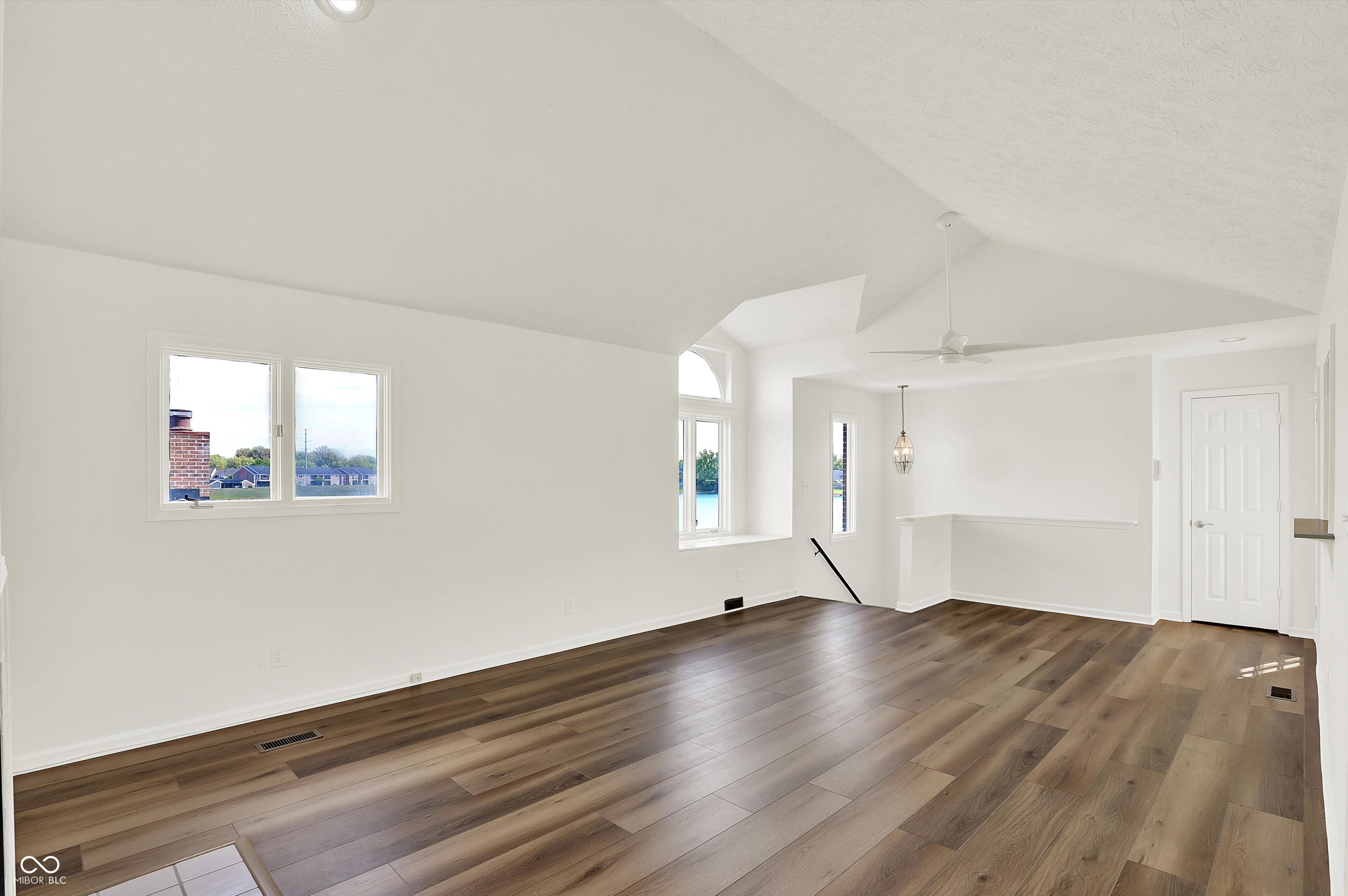 7669 River Road, Unit 28 Indianapolis, IN 46240 - Photo 19 of 32