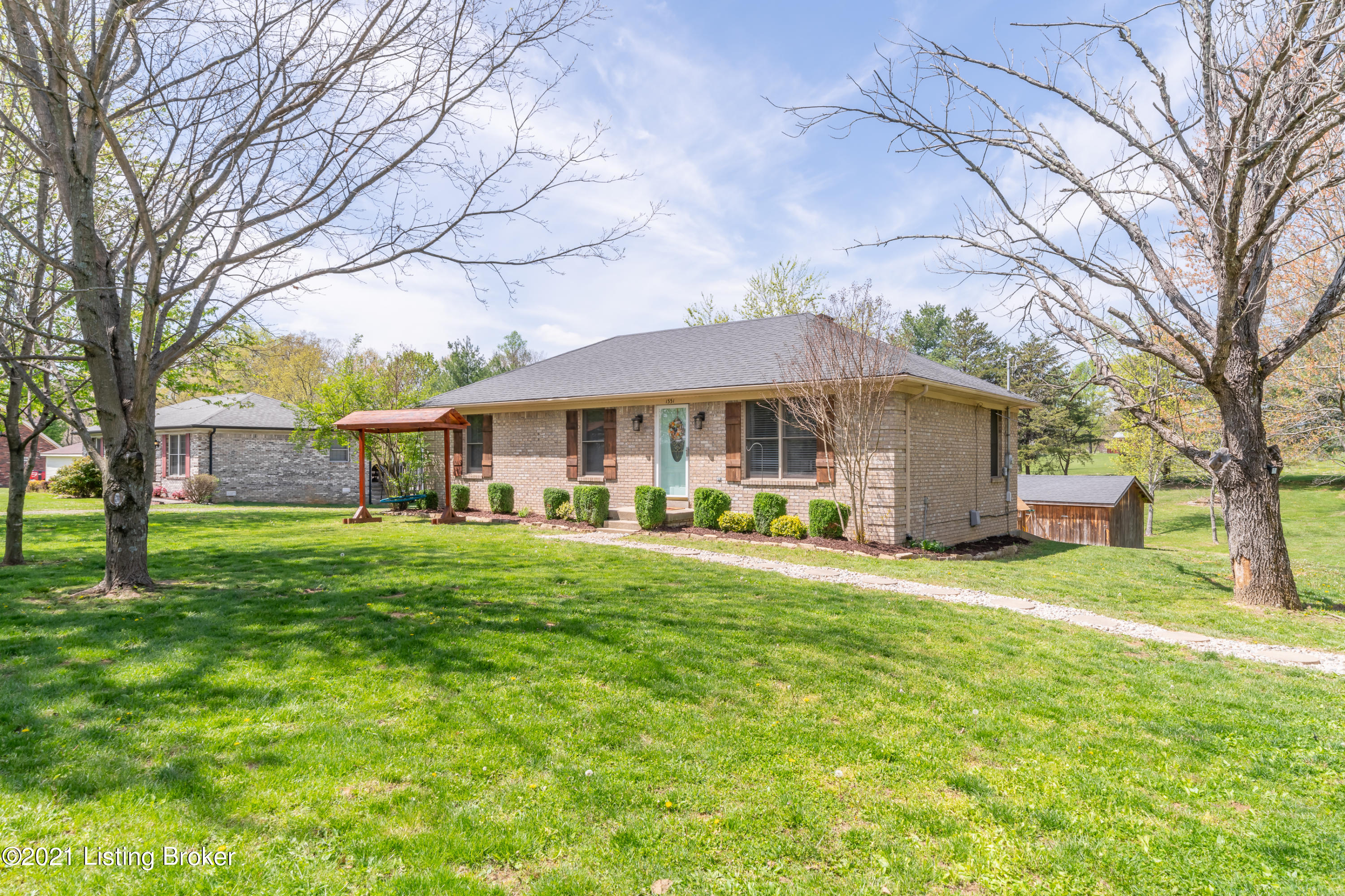 1331 Greenbriar Road Mount Washington, KY 40047 - Photo 29 of 35 1331 Greenbriar Rd MtW-28