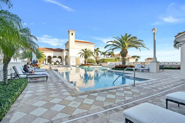 $649,000 | 701 South Olive Avenue, Unit 409, West Palm Beach, FL 33401