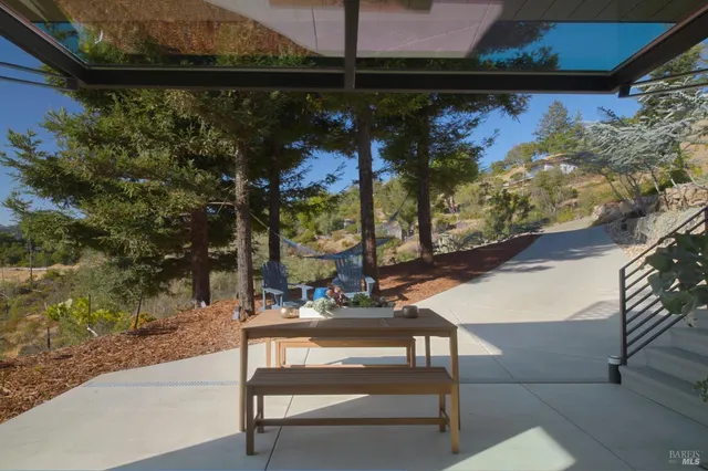 a view of outside space