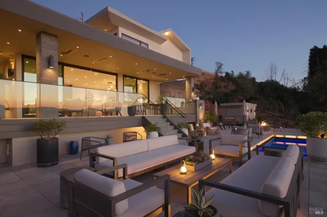 $7,500,000 | 12305 Manzanita Lane, Glen Ellen, CA 95442