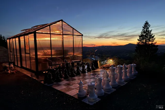 $7,500,000 | 12305 Manzanita Lane, Glen Ellen, CA 95442