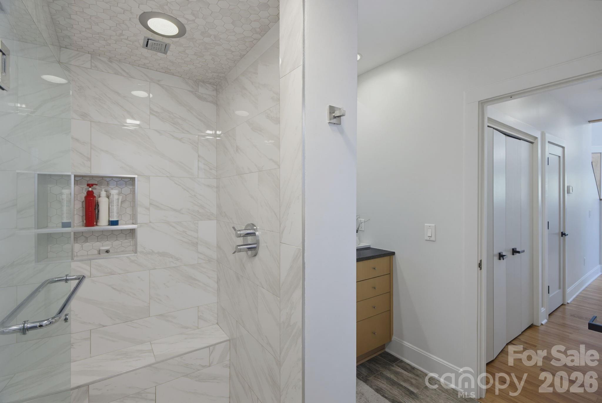 420 Queens Road, Unit 10 Charlotte, NC 28207 - Photo 21 of 39