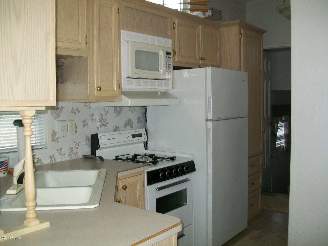394 North Baker Road Waymart, PA 18472 - Photo 12 of 40