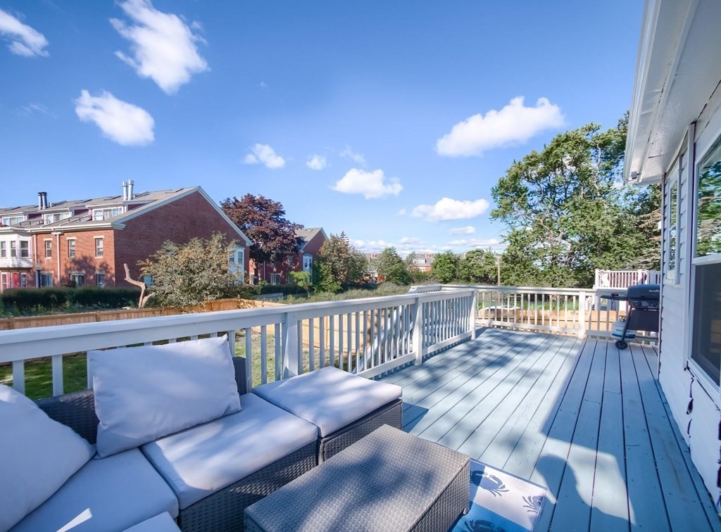 10 Bay State Road Quincy, MA 02171 - Photo 17 of 19 Gallery Image 17