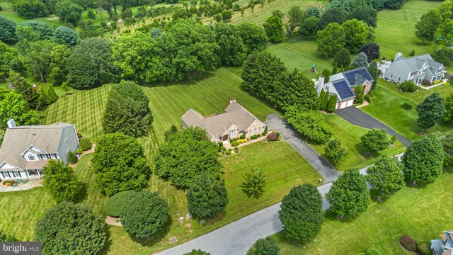 $829,000 | 16020 Fields End Court, Woodbine, MD 21797