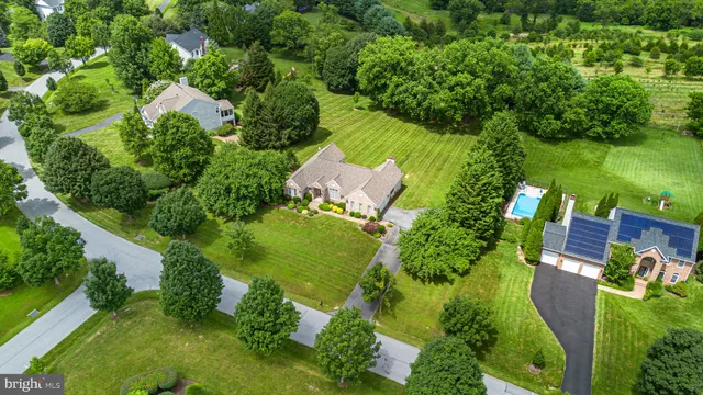 $829,000 | 16020 Fields End Court, Woodbine, MD 21797