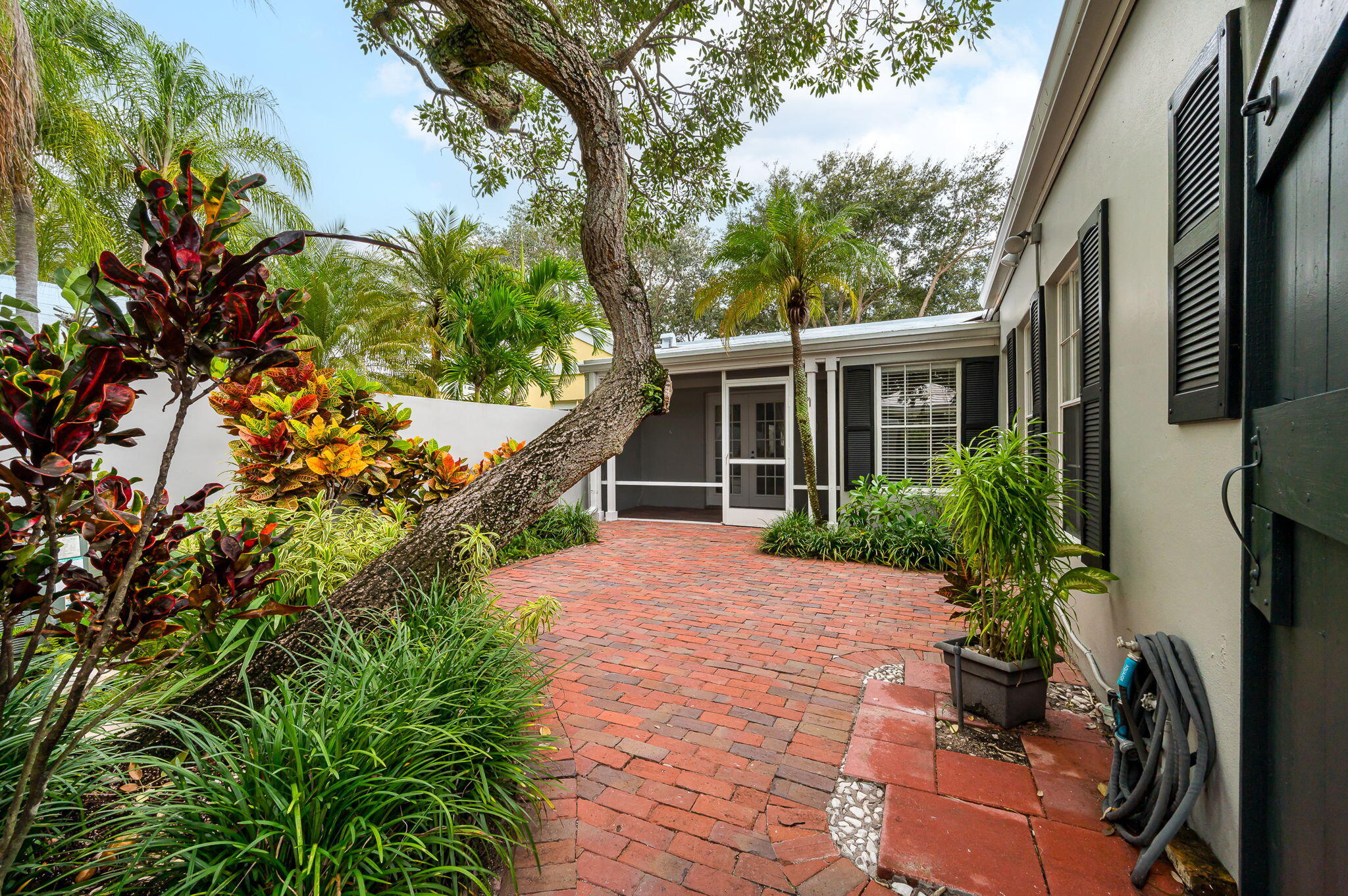 5900 Michaux Street Boca Raton, FL 33433 - Photo 17 of 33 15-web-or-mls-photo-16