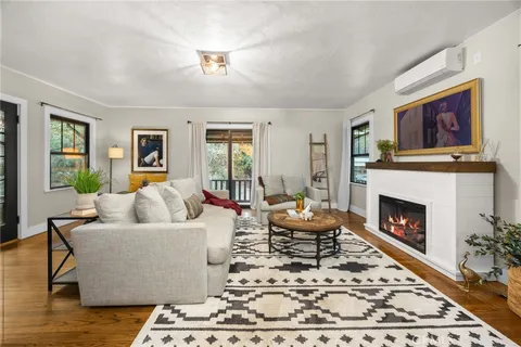 $1,198,000 | 550 Oakdale Drive, Sierra Madre, CA 91024