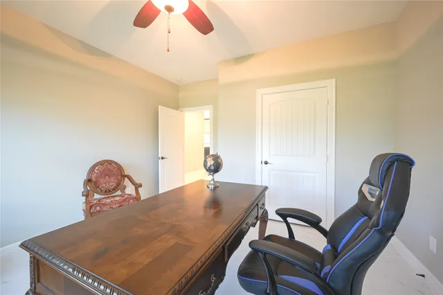 $669,000 | 320 Dahlia Road, Huntsville, TX 77320