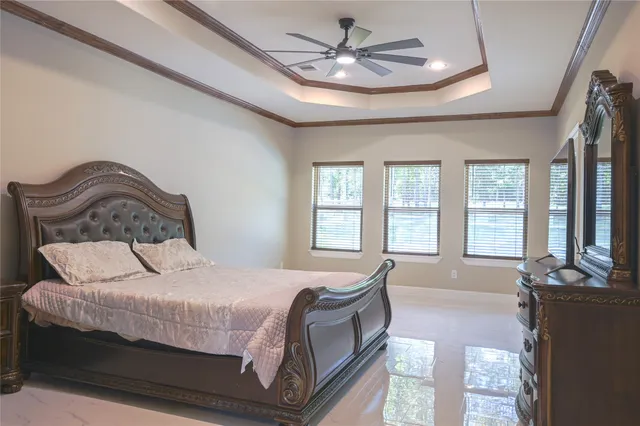 $669,000 | 320 Dahlia Road, Huntsville, TX 77320