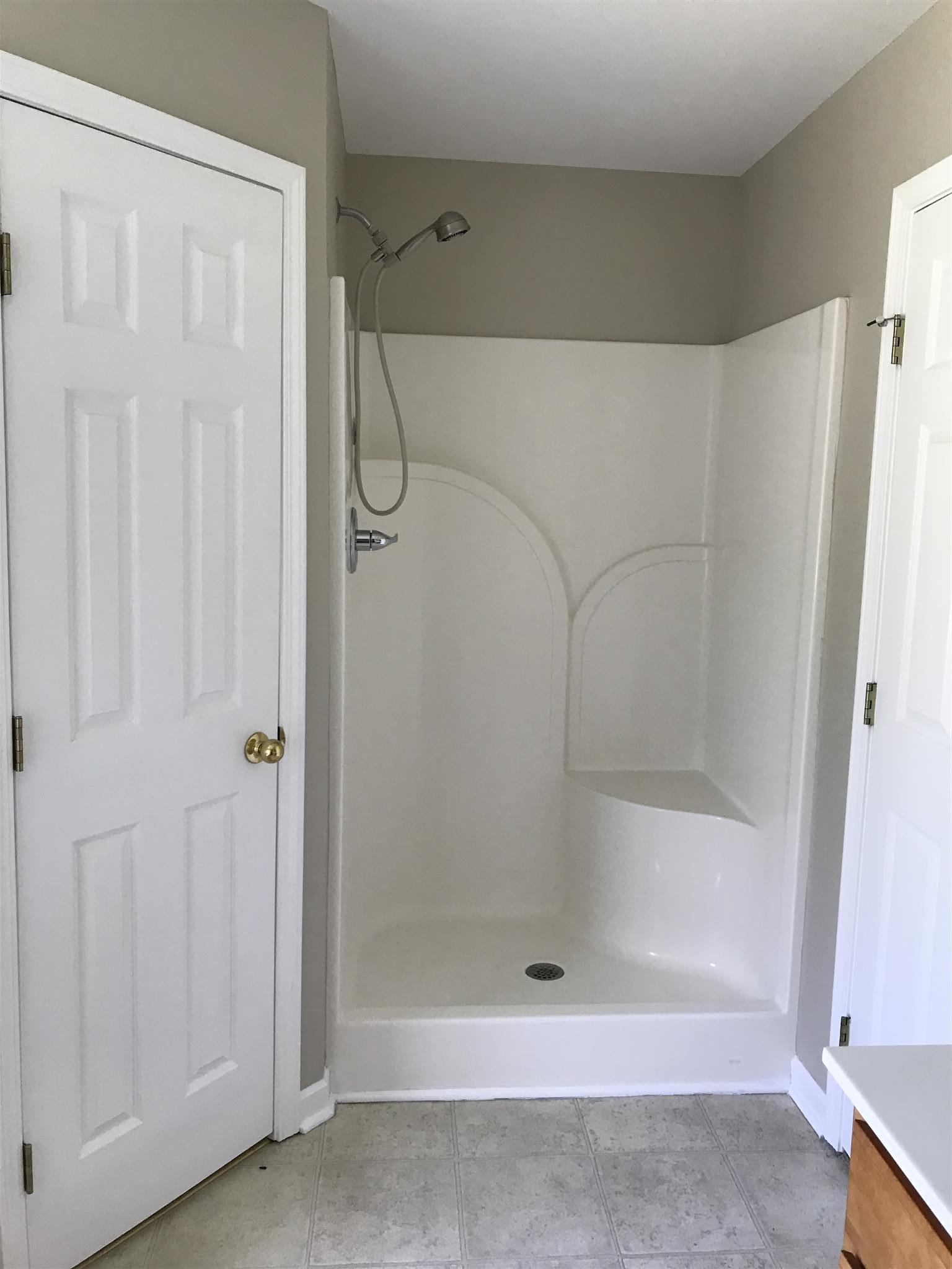 3009 Baker Way Spring Hill, TN 37174 - Photo 19 of 20 4' shower!