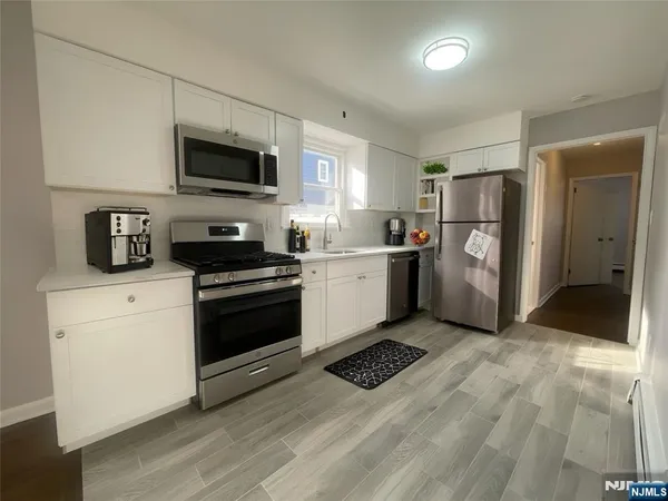 $2,900 | 9 Radley Street, Unit 1, Kearny, NJ 07032