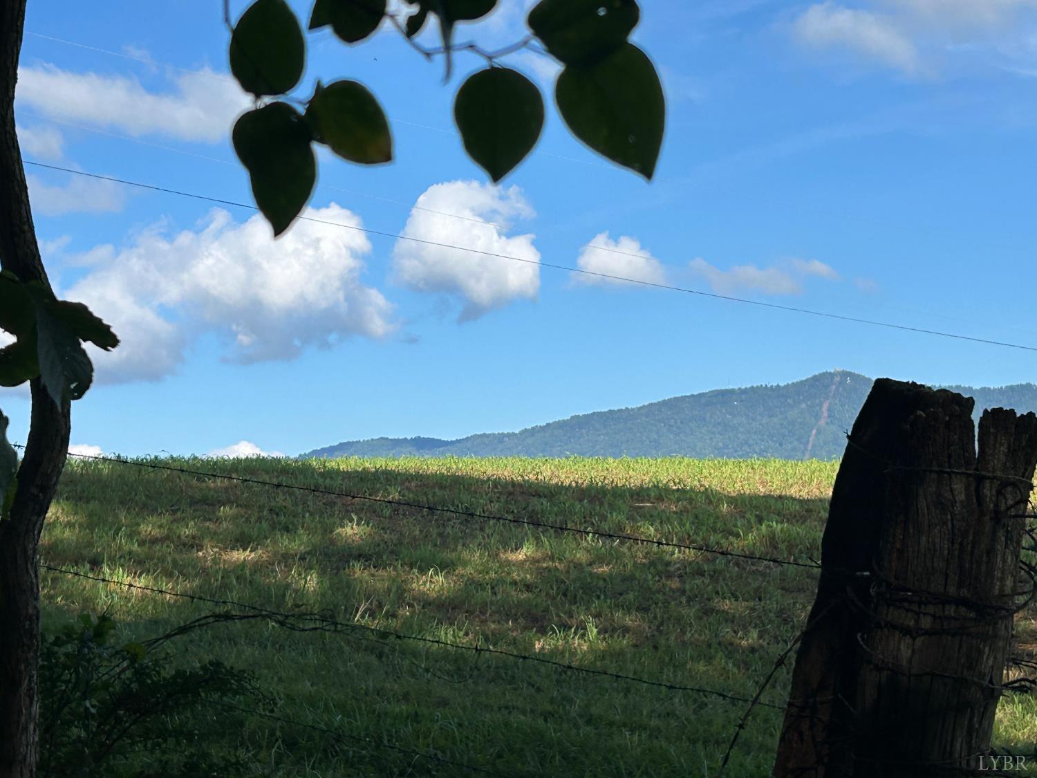 0 Crawford's Hill Place Amherst, VA 24521 - Photo 9 of 15 a view of sky from balcony