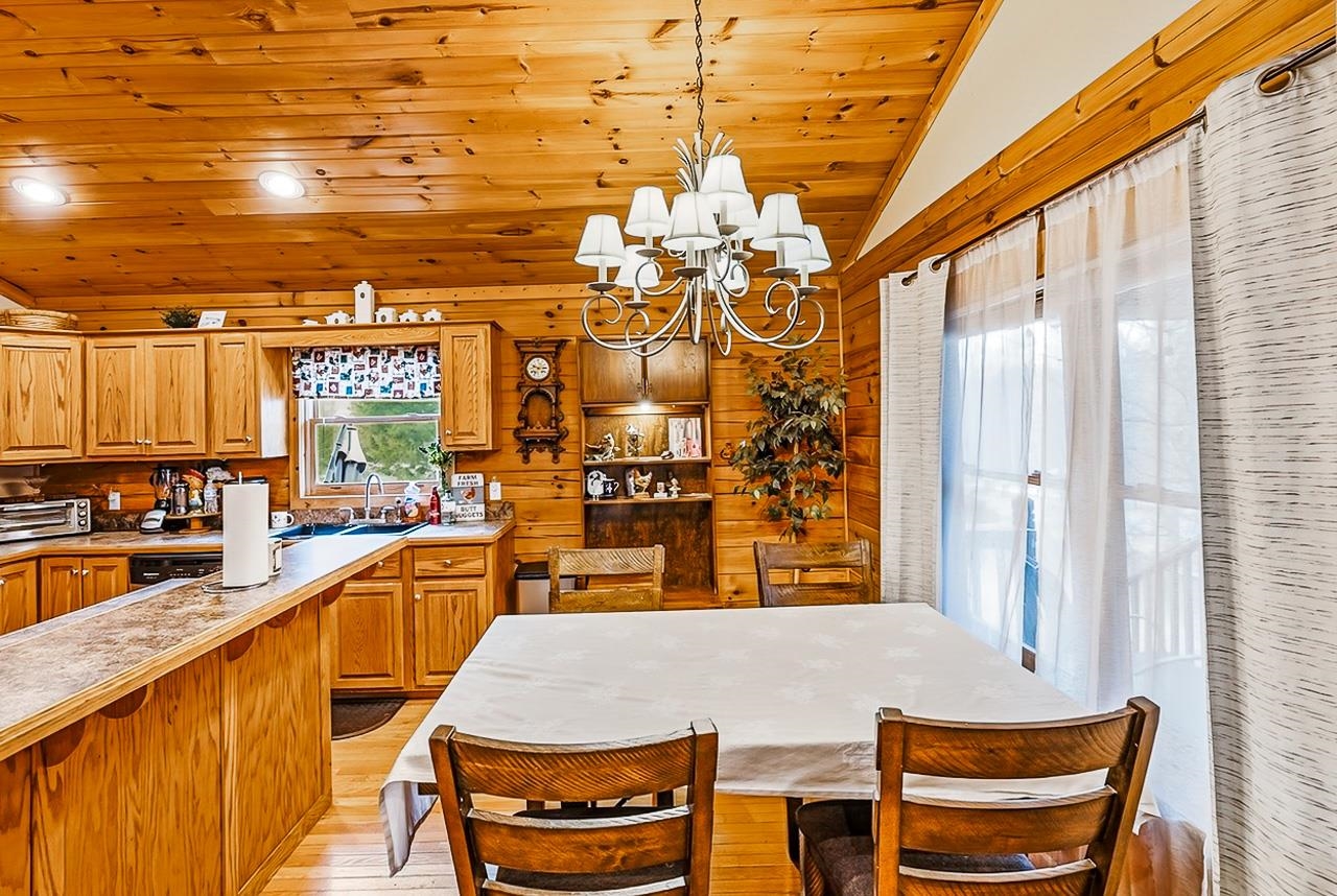 1944 River Crest Parkway Rutherfordton, NC 28139 - Photo 15 of 38