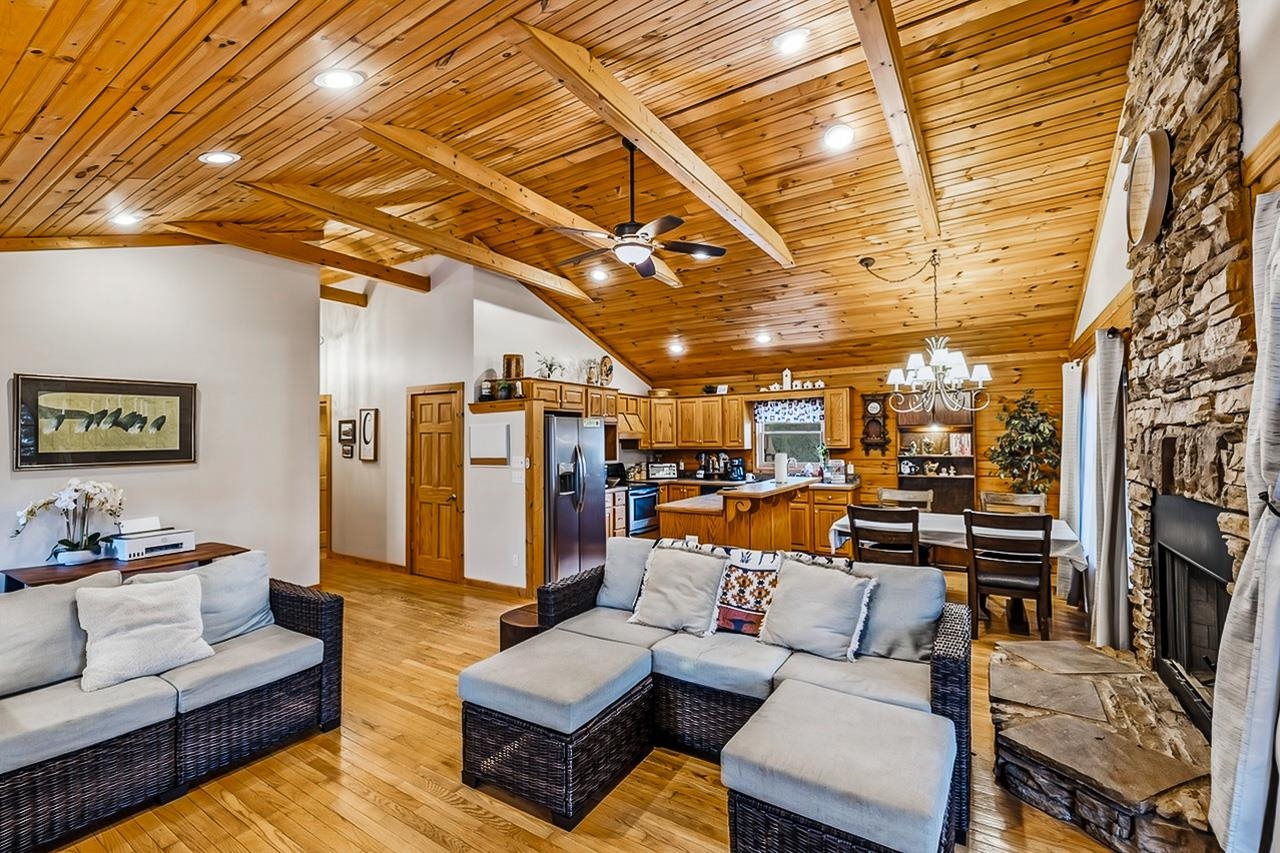 1944 River Crest Parkway Rutherfordton, NC 28139 - Photo 8 of 38