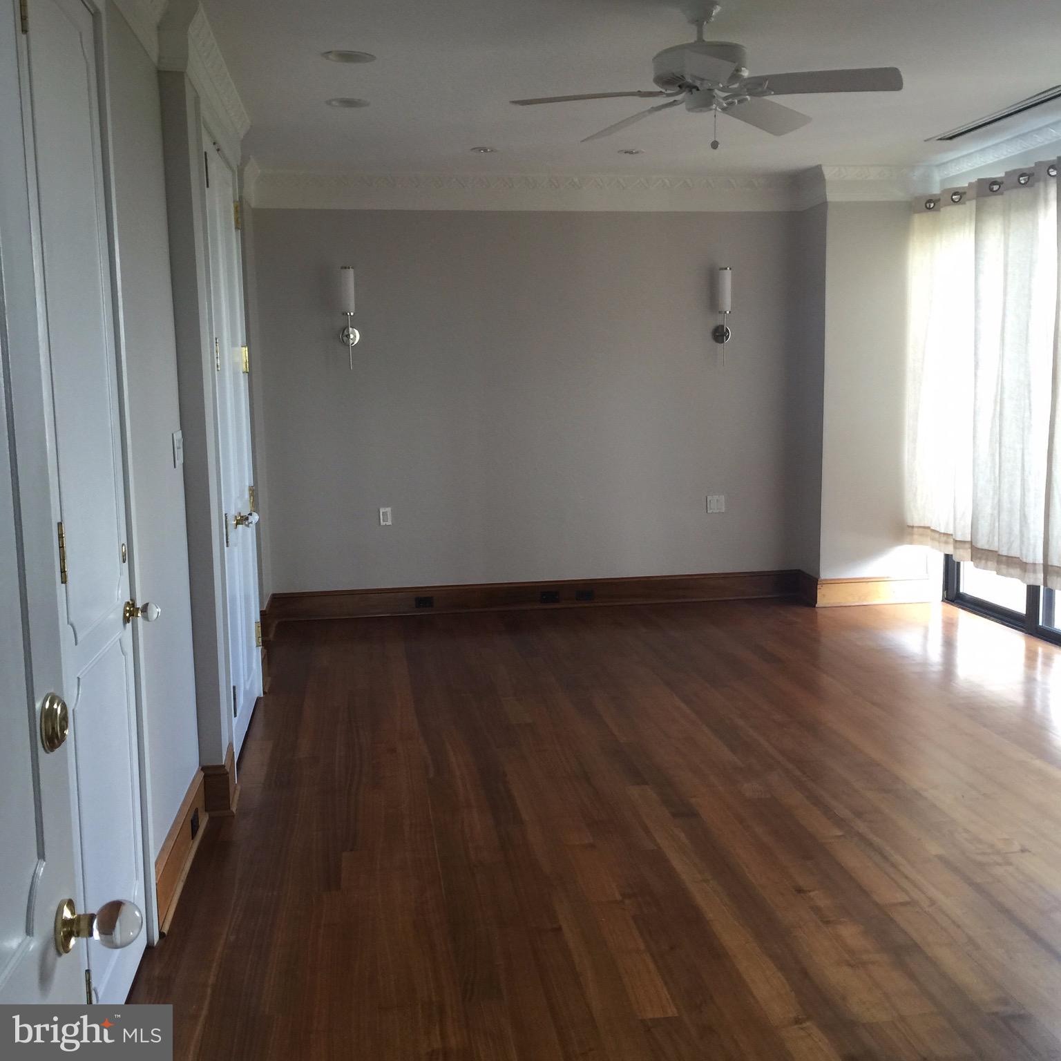 5225 Pooks Hill Road, Unit 1828S Bethesda, MD 20814 - Photo 12 of 28 Master Bedroom