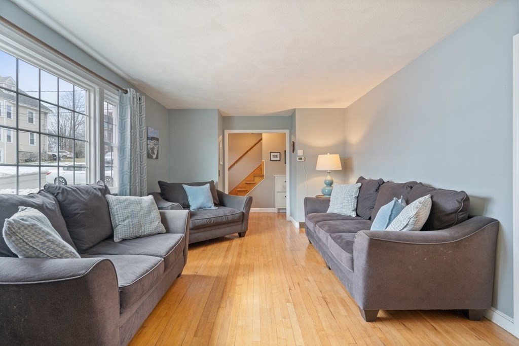 11 Benjamin Street Dedham, MA 02026 - Photo 3 of 32 Gallery Image 3