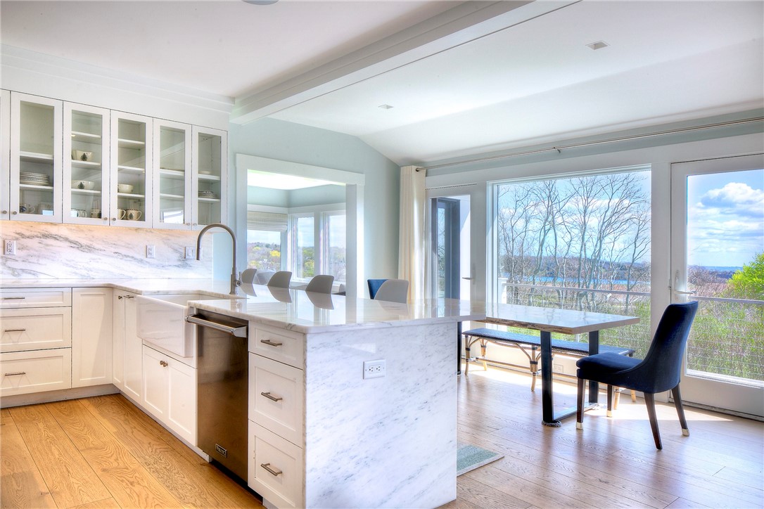 444 Purgatory Lane Middletown, RI 02842 - Photo 13 of 49