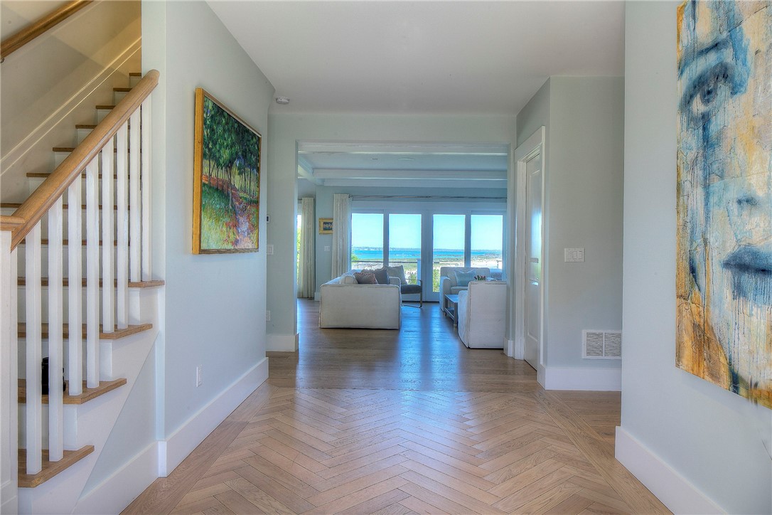 444 Purgatory Lane Middletown, RI 02842 - Photo 7 of 49