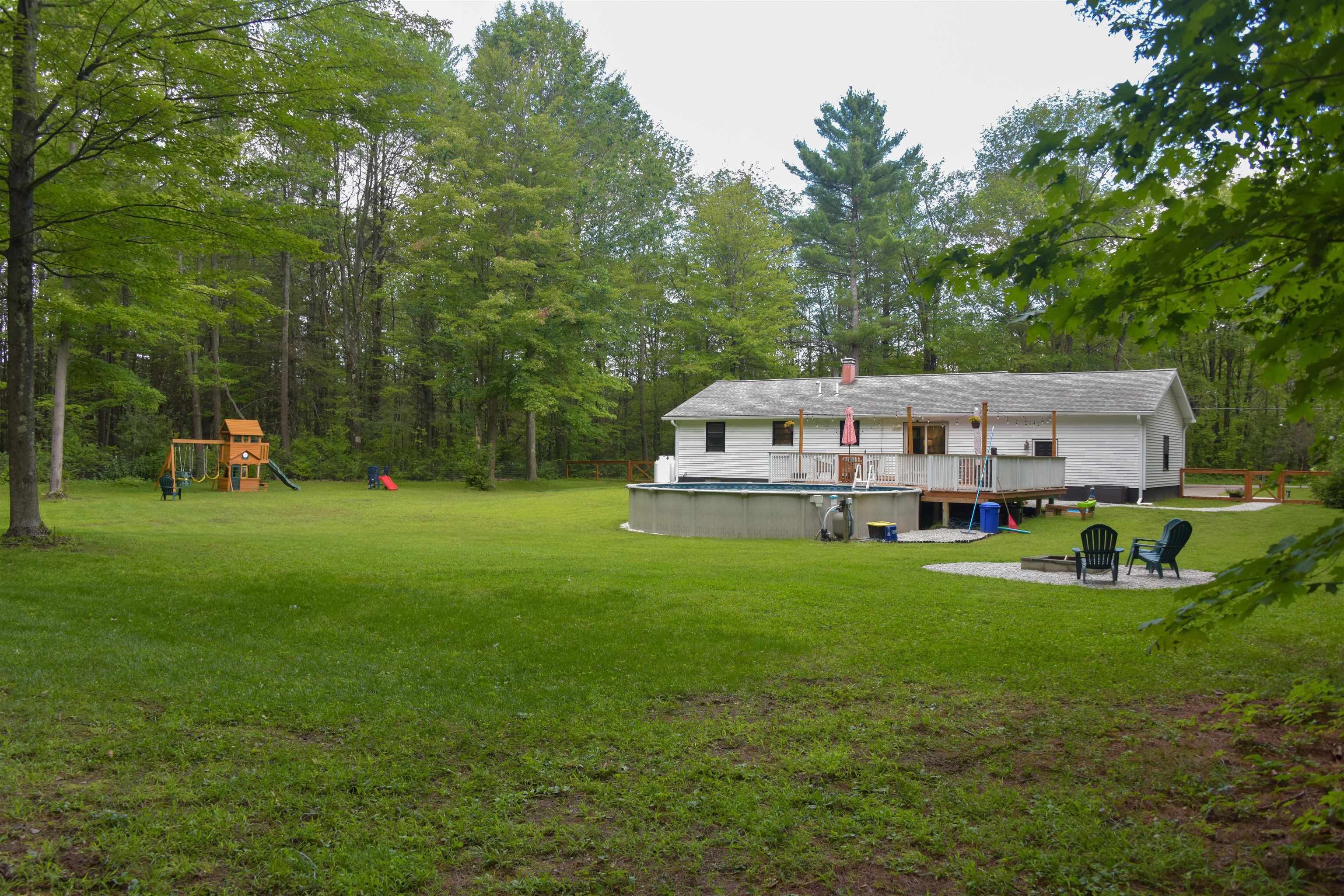 939 Camp Kiniya Road Colchester, VT 05446 - Photo 3 of 28