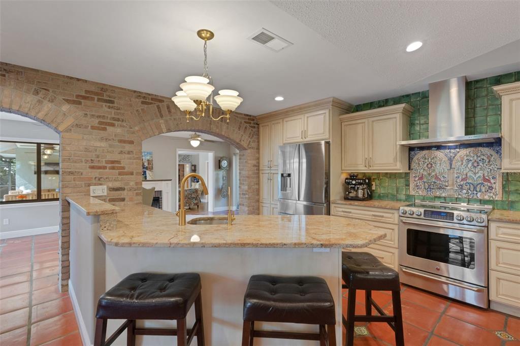 1357 Le Pera Road Englewood, FL 34223 - Photo 3 of 95 Gallery Image 3