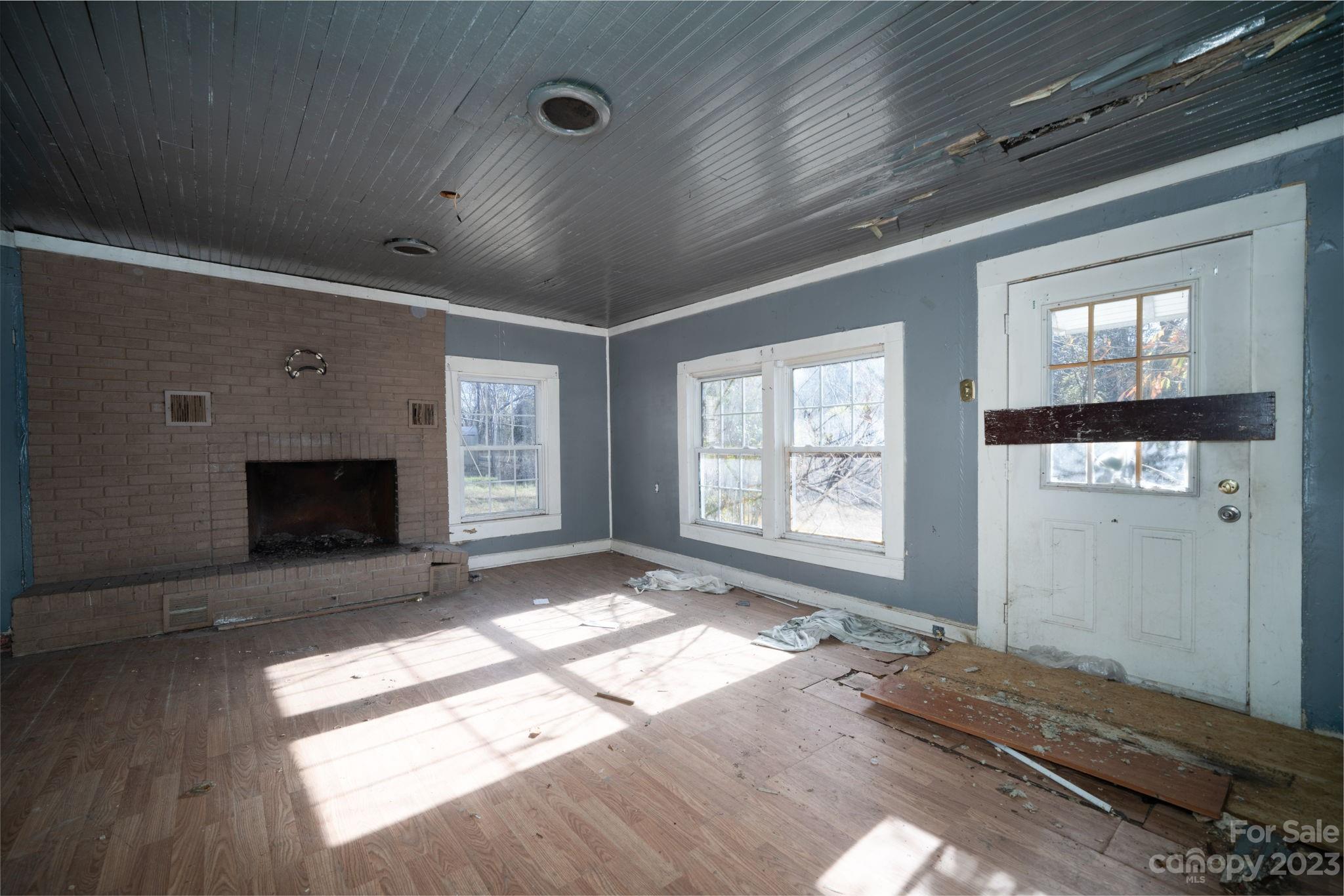 596 Old Mooresboro Road Mooresboro, NC 28114 - Photo 11 of 40 a view of livingroom with window