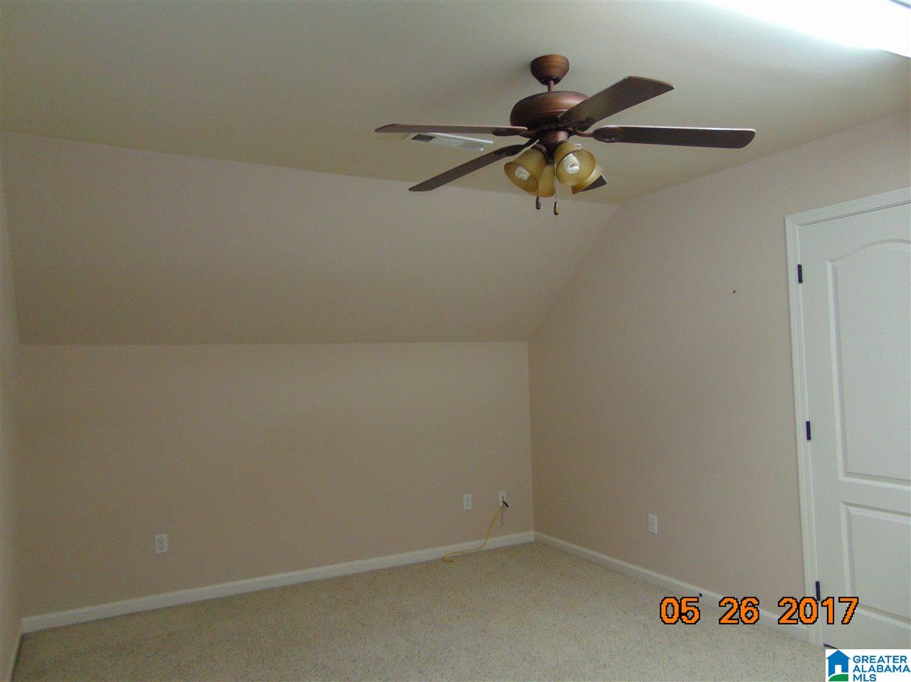 60 Crest Loop Road Clanton, AL 35045 - Photo 10 of 32