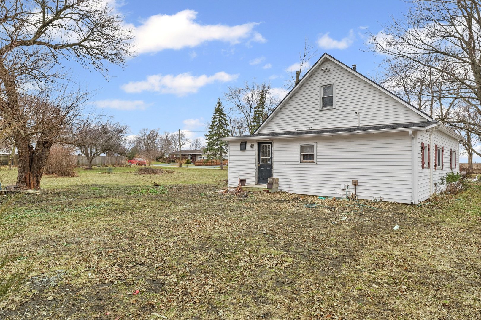 220 Western Avenue De Land, IL 61839 - Photo 23 of 24 a view of a house with a yard