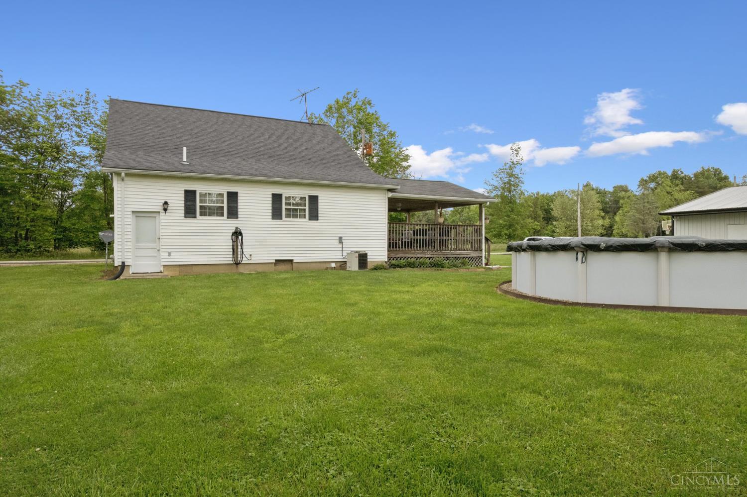 10702 Smoky Row Road Georgetown, OH 45121 - Photo 4 of 45